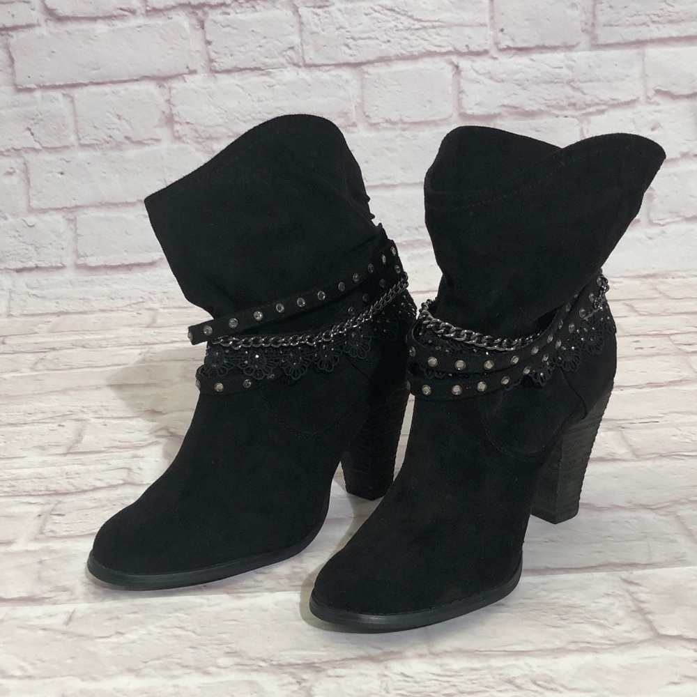 Not Rated Black Suede Studded Chain Booties 10 NWOT no box